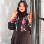 کت کراپ گلدار رز