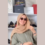 شال کرم تیره