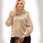 شومیز مروارید بژ